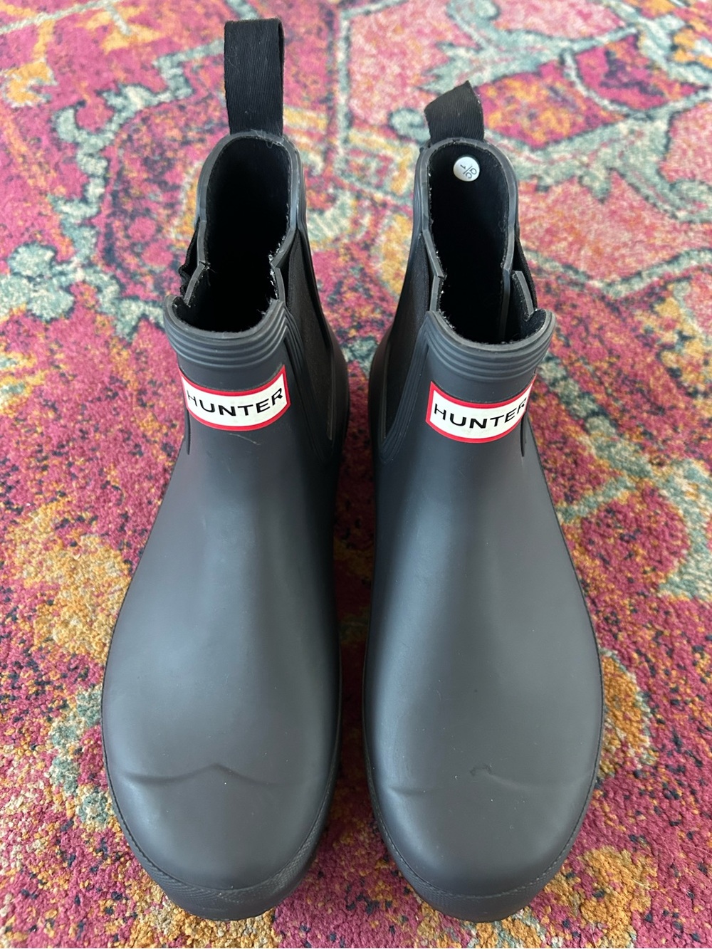 NWOT Hunter | Women’s Black Chelsea Ankle Length Rain Boot Pull Tab Size 9 - Picture 4 of 16